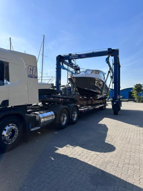 Gf-Transportes-Nauticos - Seja um Jet Ski, Lancha, Veleiro ou Iate sua embarcação é transportada com responsabilidade