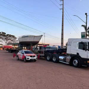 Gf-Transportes-Nauticos - Seja um Jet Ski, Lancha, Veleiro ou Iate sua embarcação é transportada com responsabilidade